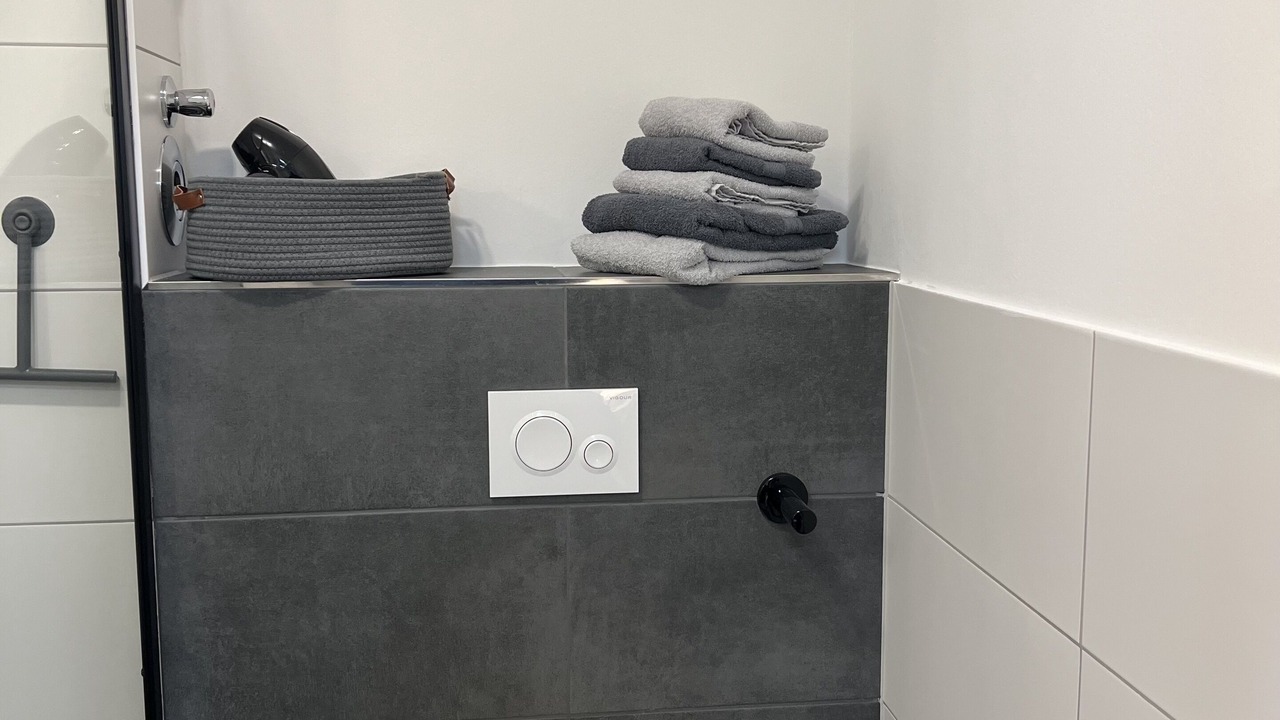 Photo of Bathroom in Weyhausen