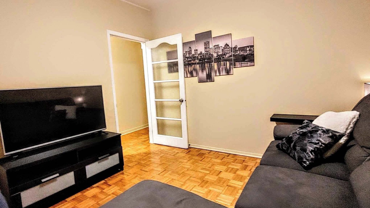 Photo of Livingroom in Pointe-aux-Trembles
