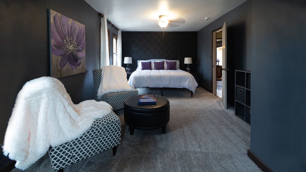 Photo of Bedroom in Dubuque