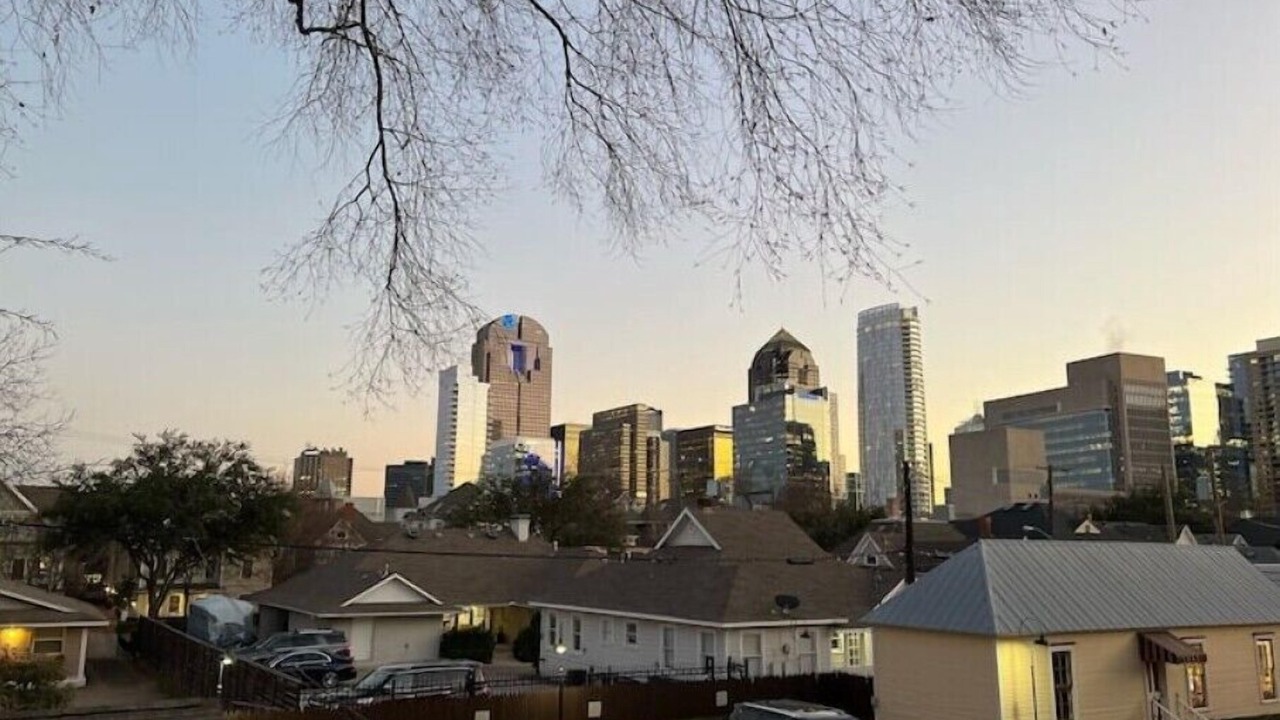 Photo of Others in Uptown