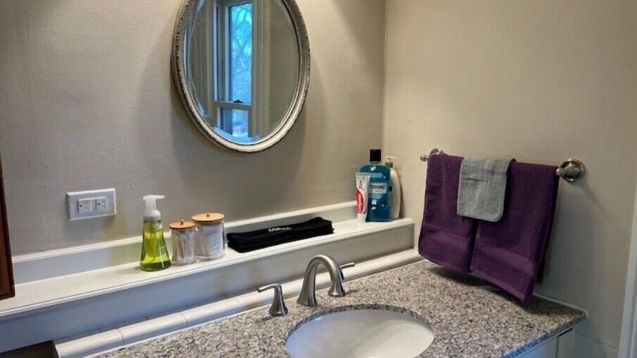Photo of Bathroom in Uptown