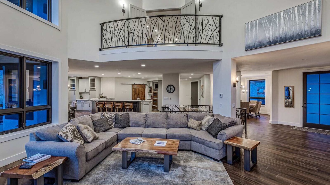 Photo of Livingroom in Basalt