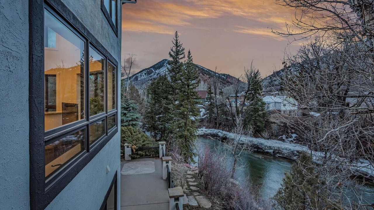 Photo of Patio Balcony in Basalt
