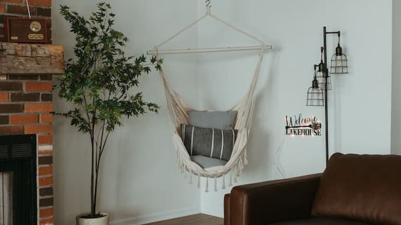 Photo of Livingroom in White Cloud
