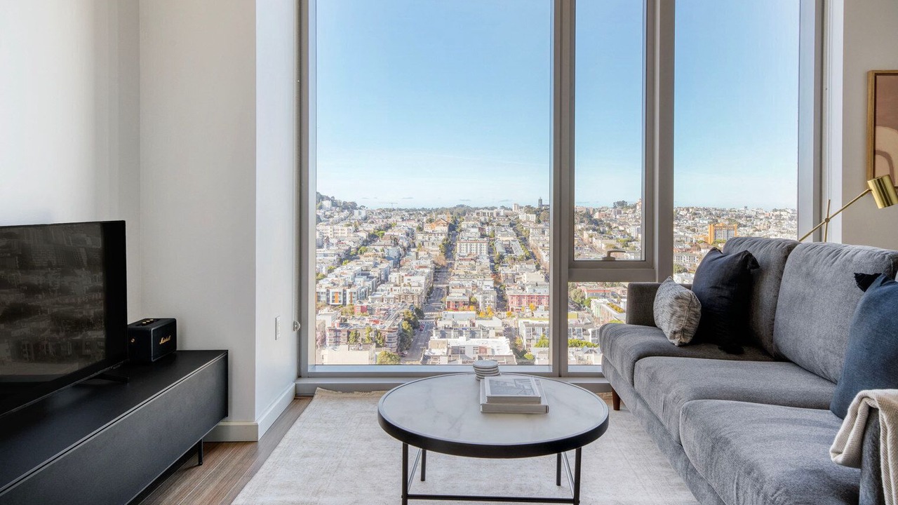 Photo of Livingroom in Civic Center
