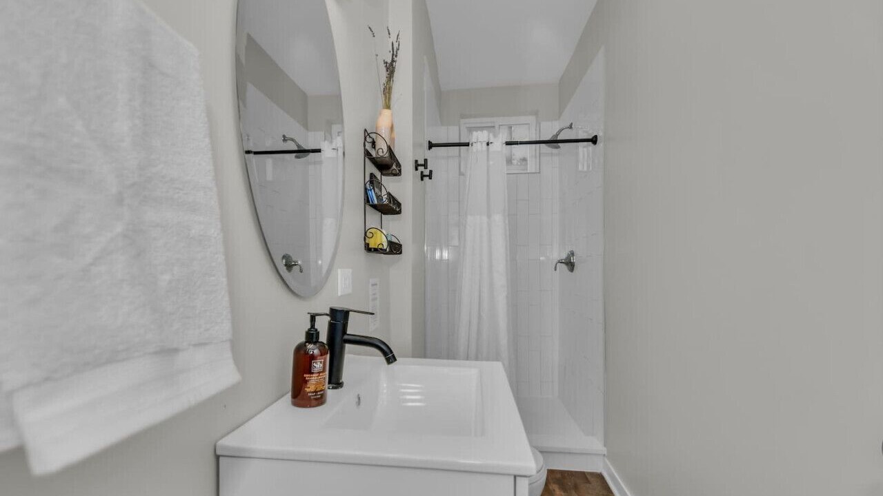 Photo of Bathroom in North Center