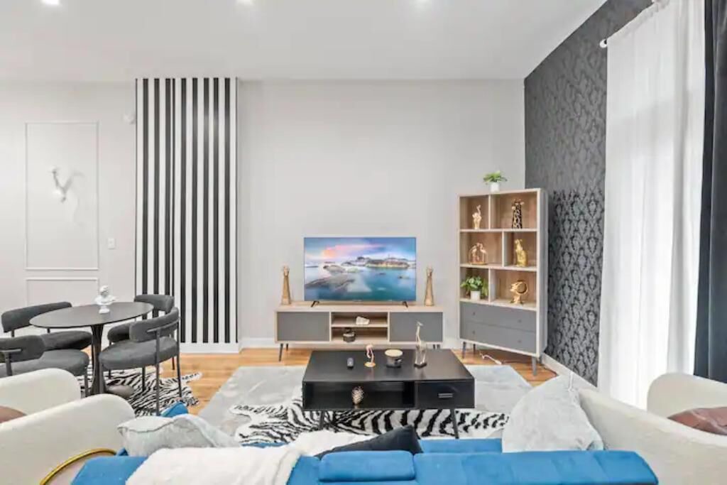 Photo of Livingroom in Bucktown