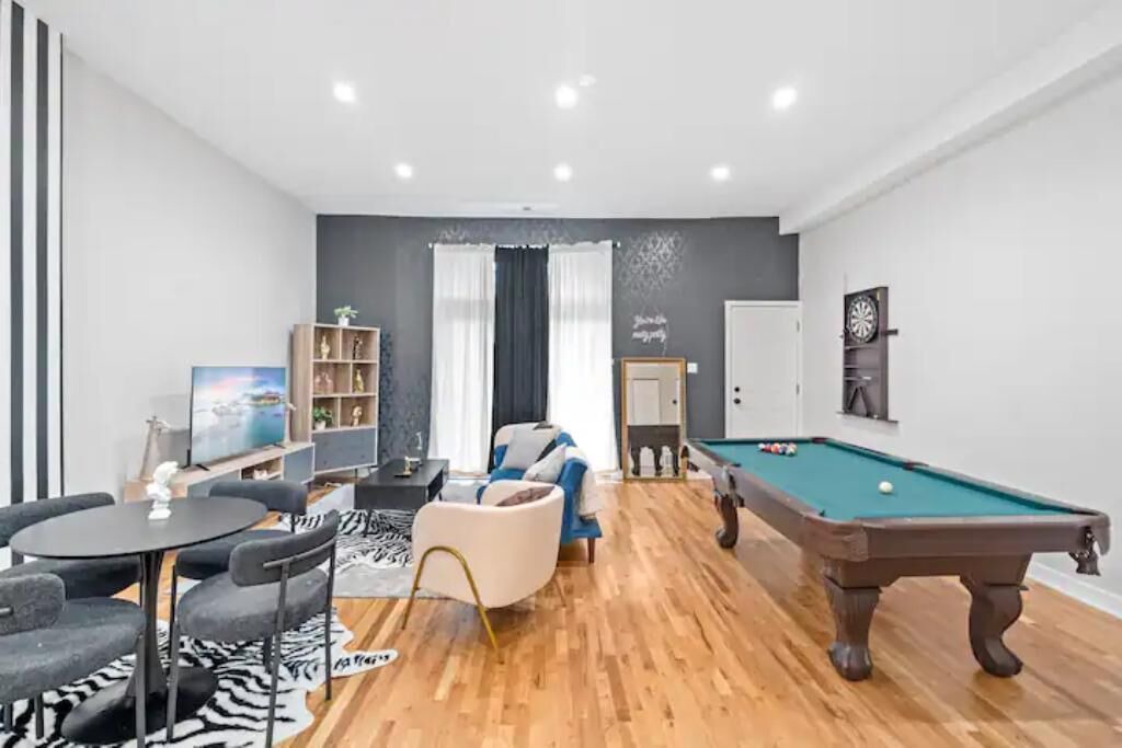 Photo of Bedroom in Bucktown