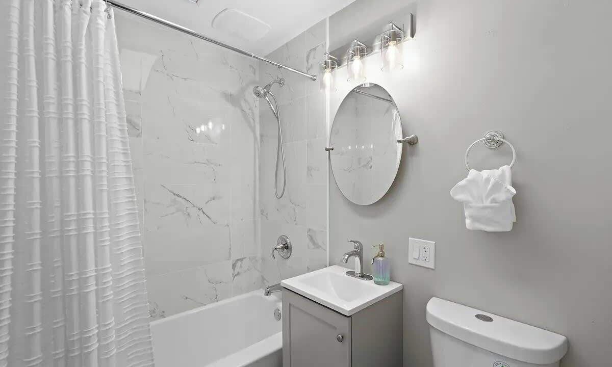 Photo of Bathroom in Morton Grove