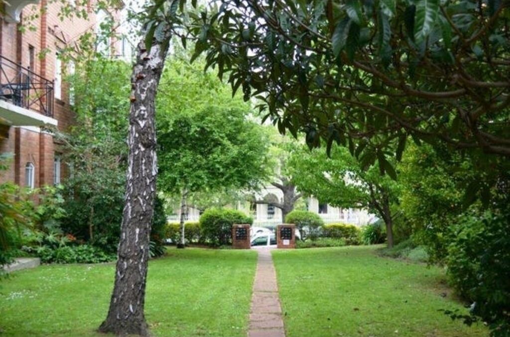 Photo of Outdoor in East Melbourne