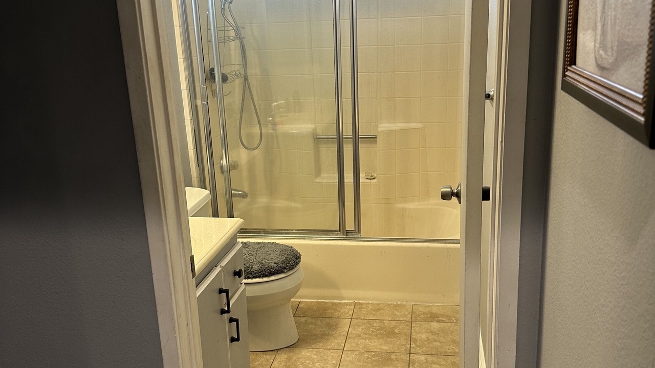 Photo of Bathroom in South Wrigley