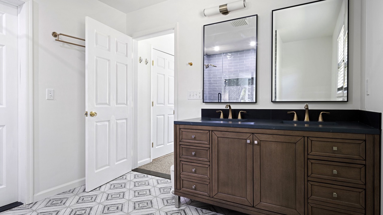 Photo of Bathroom in Hampton Bays