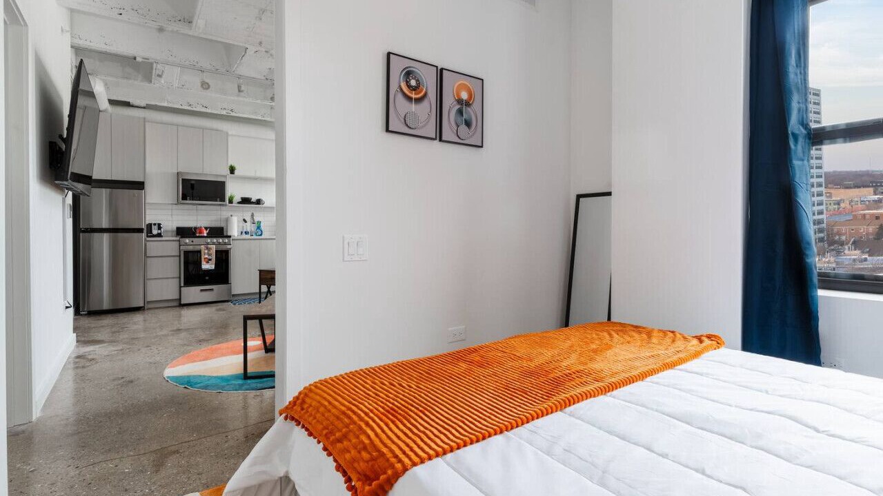 Photo of Bedroom in Uptown