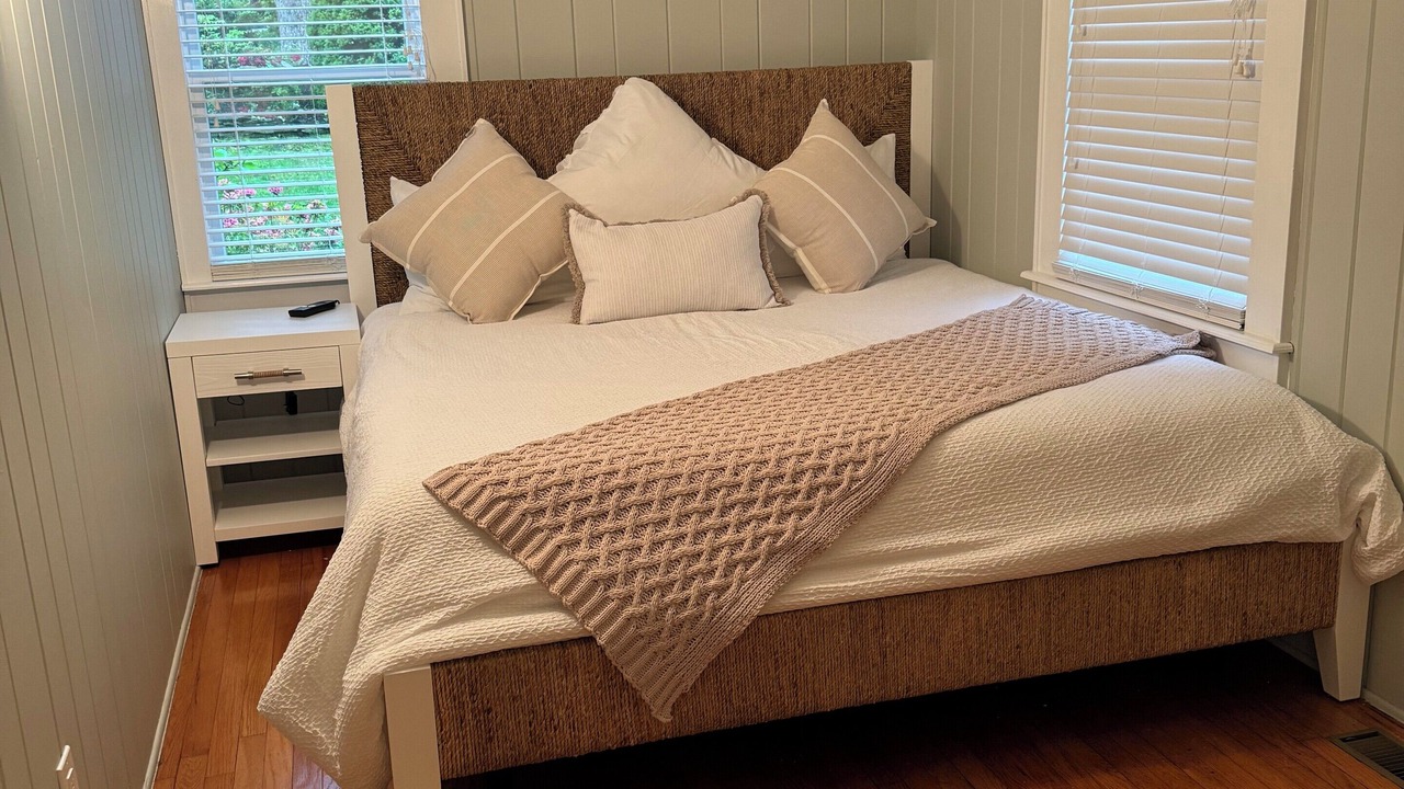 Photo of Bedroom in Town of Southold Town