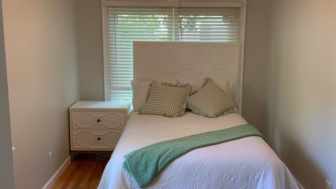 Photo of Bedroom in Town of Southold Town