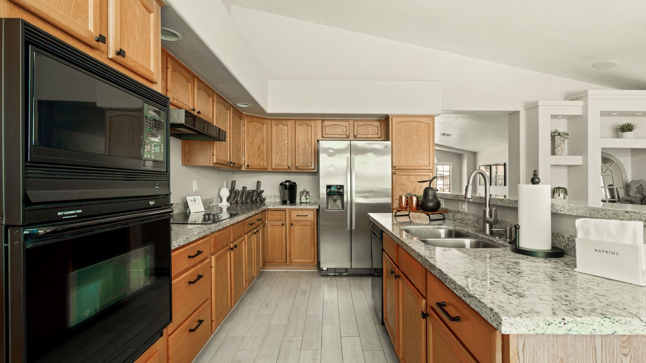 Photo of Kitchen in Arrowhead Lakes