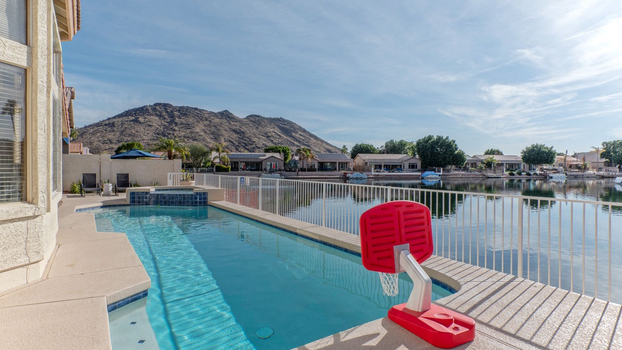 Photo of Outdoor in Arrowhead Lakes