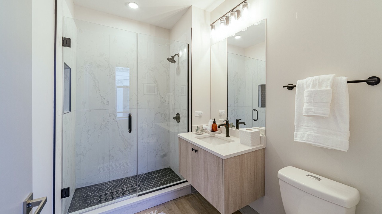 Photo of Bathroom in Wicker Park