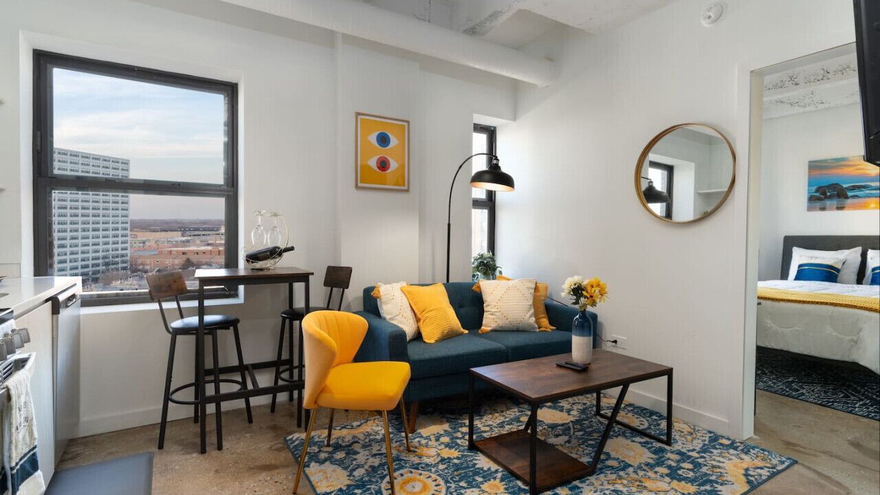 Photo of Livingroom in Uptown