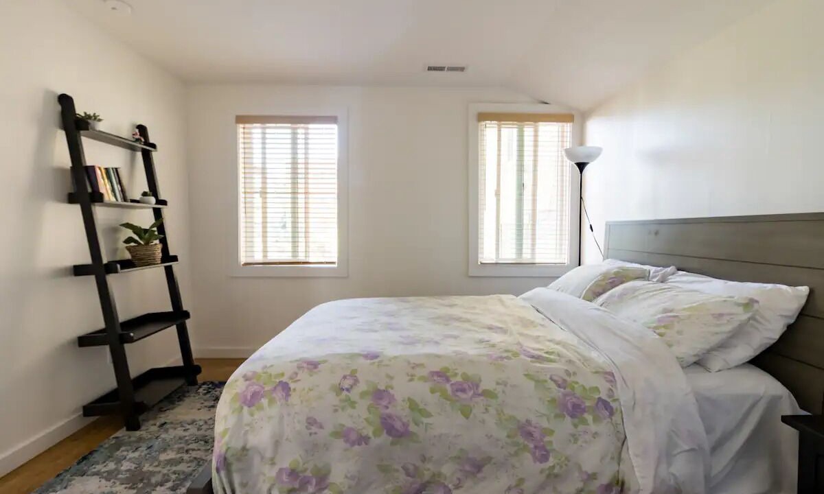 Photo of Bedroom in Inner Sunset