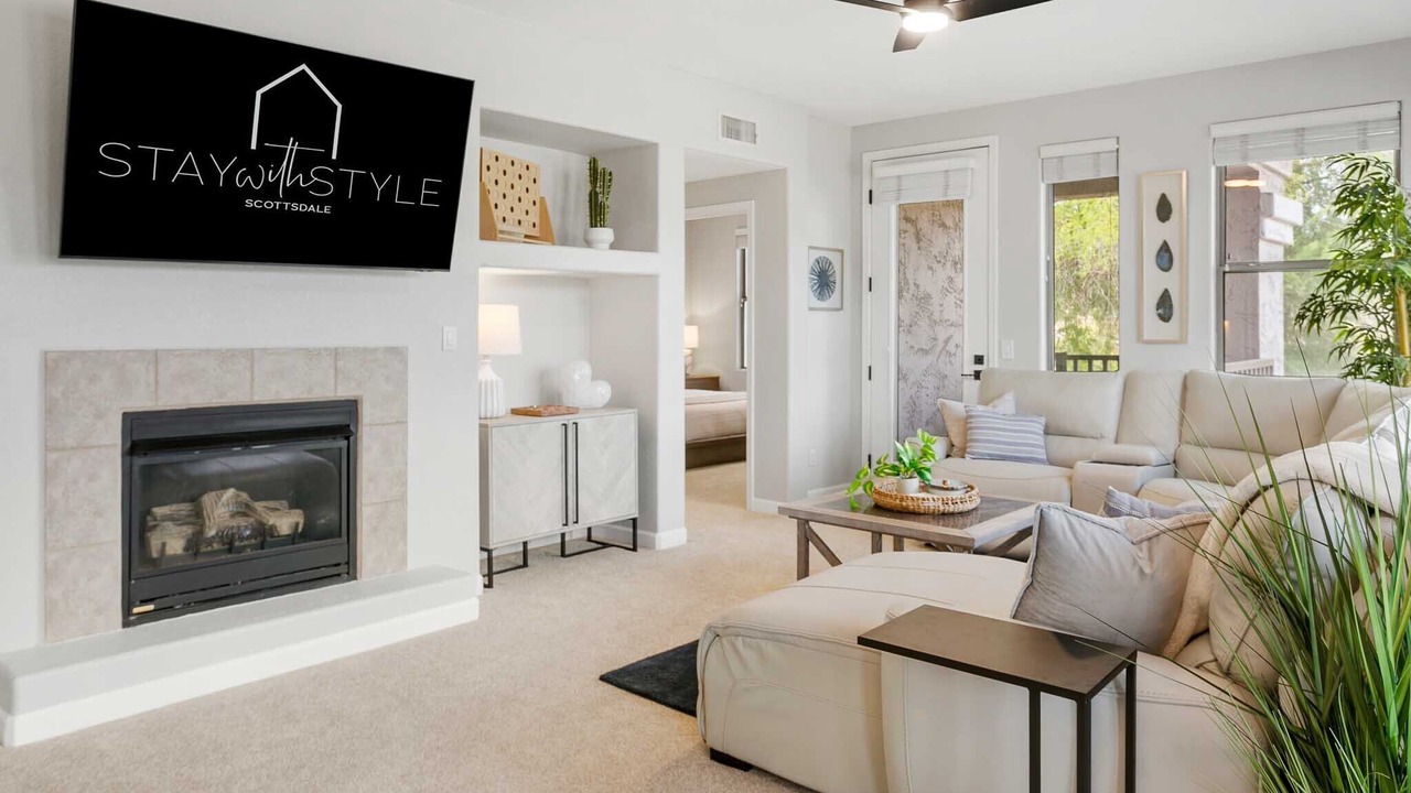 Photo of Livingroom in Kierland