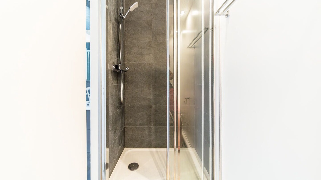 Photo of Bathroom in Bron