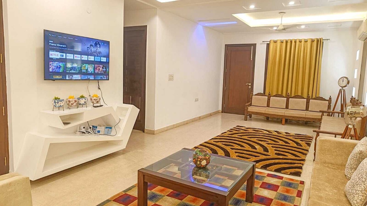 Photo of Livingroom in Shalimar Bagh