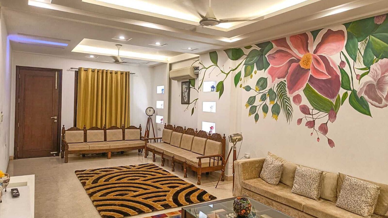 Photo of Livingroom in Shalimar Bagh