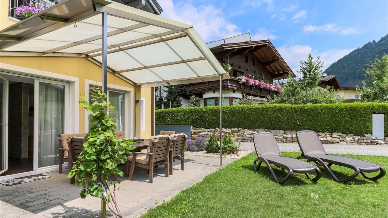 Photo of Patio Balcony in Itter