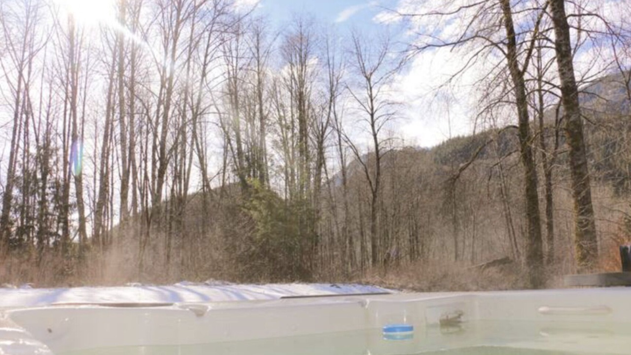 Photo of Outdoor in Brackendale