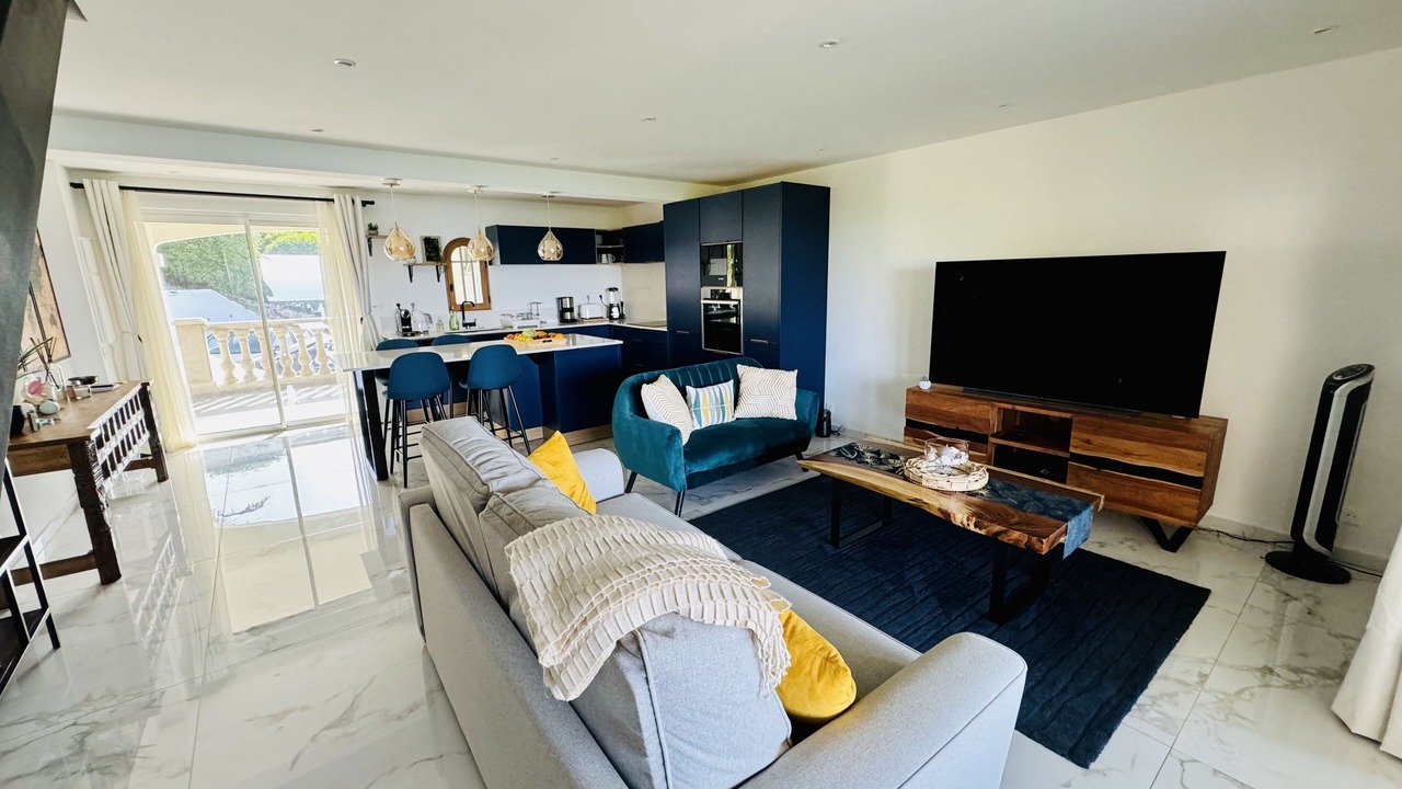 Photo of Livingroom in Bellevue