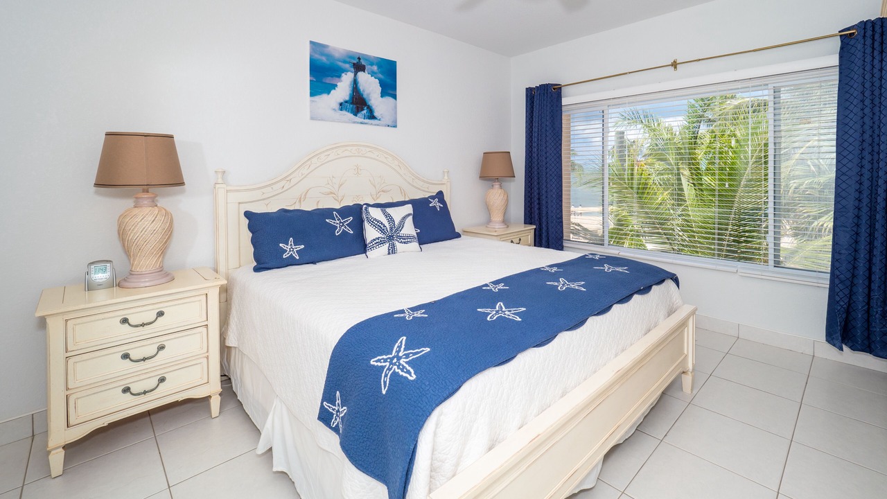 Photo of Bedroom in Rum Point
