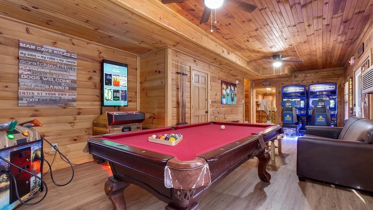 Photo of Bedroom in Chalet Village