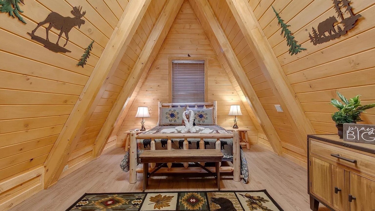 Photo of Bedroom in Chalet Village