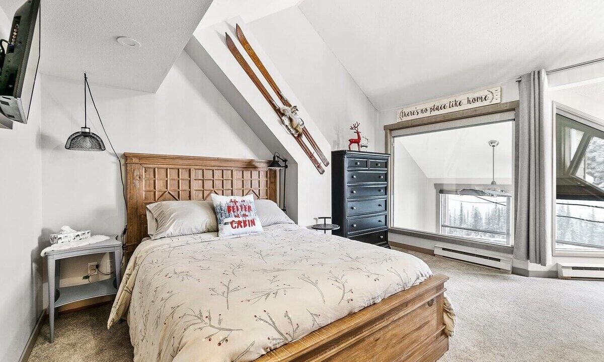 Photo of Bedroom in Big White Ski Resort