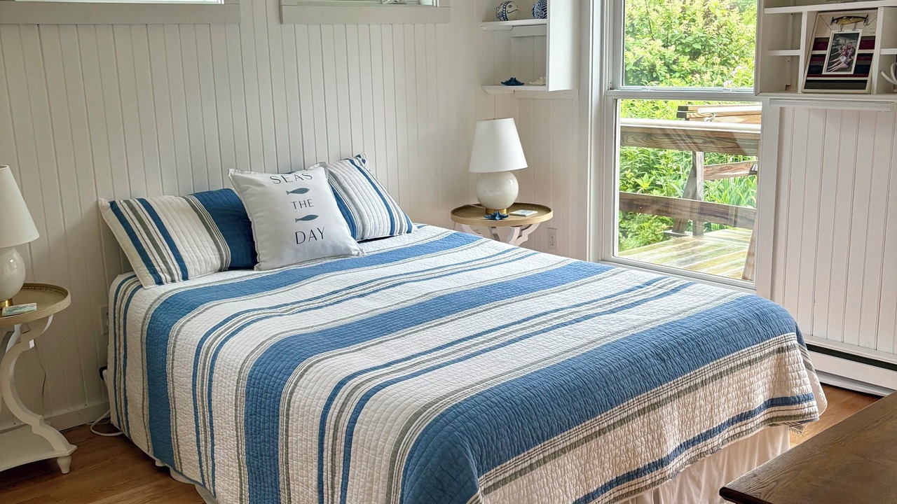Photo of Bedroom in Peaks Island