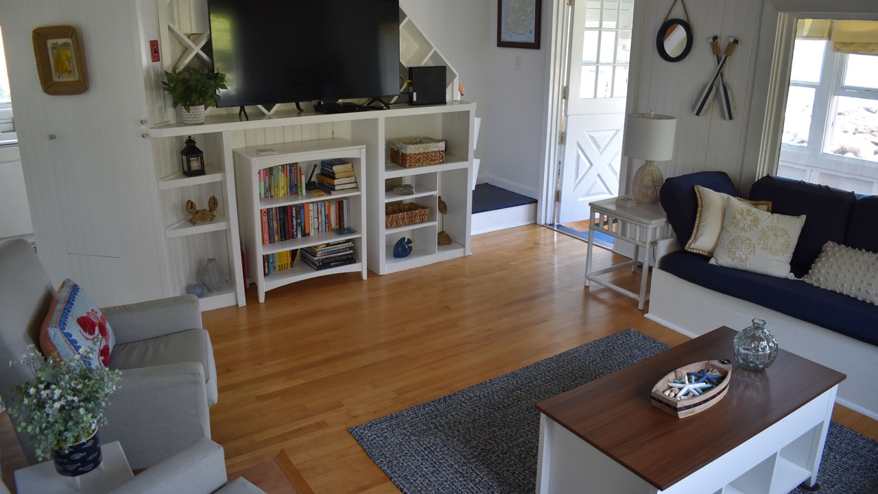Photo of Livingroom in Peaks Island