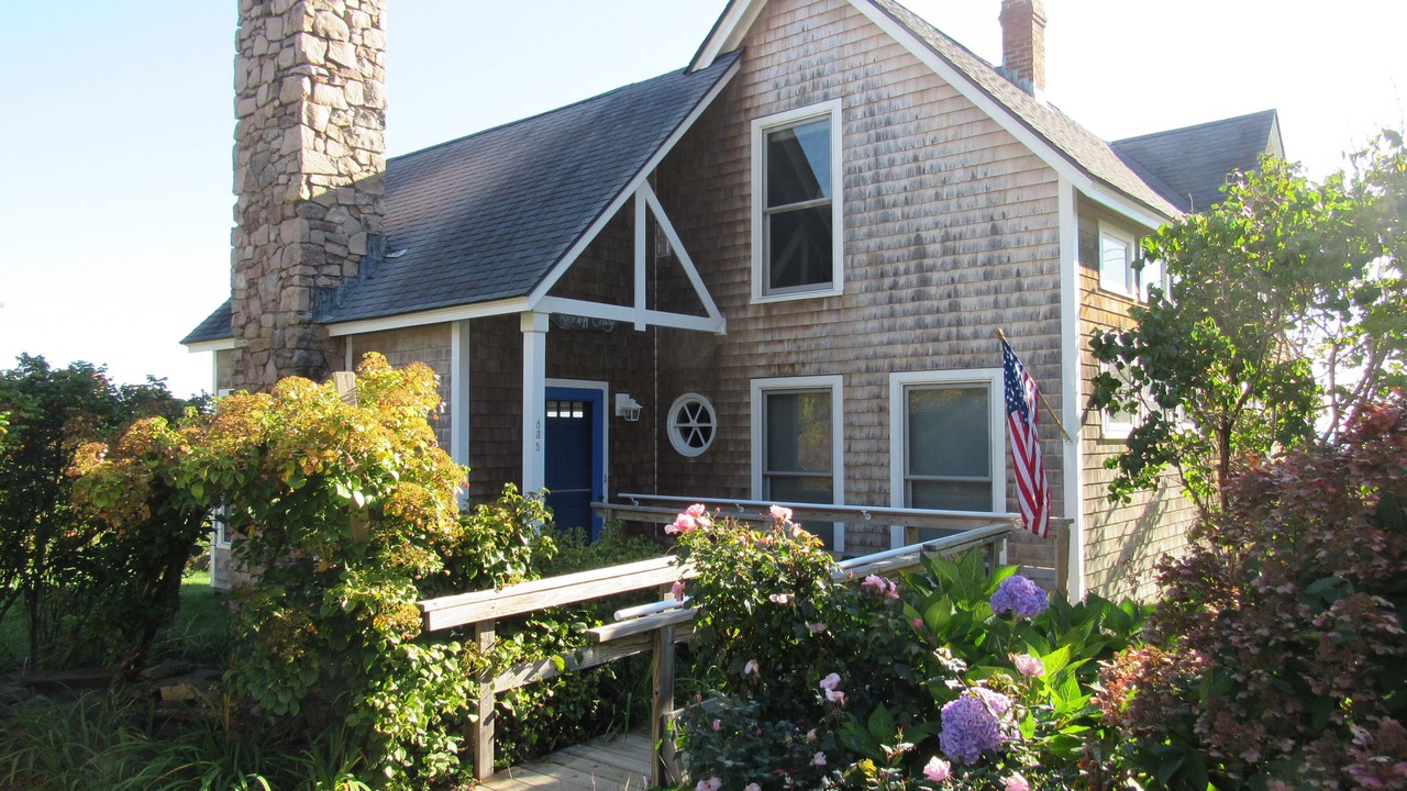 Photo of Others in Peaks Island