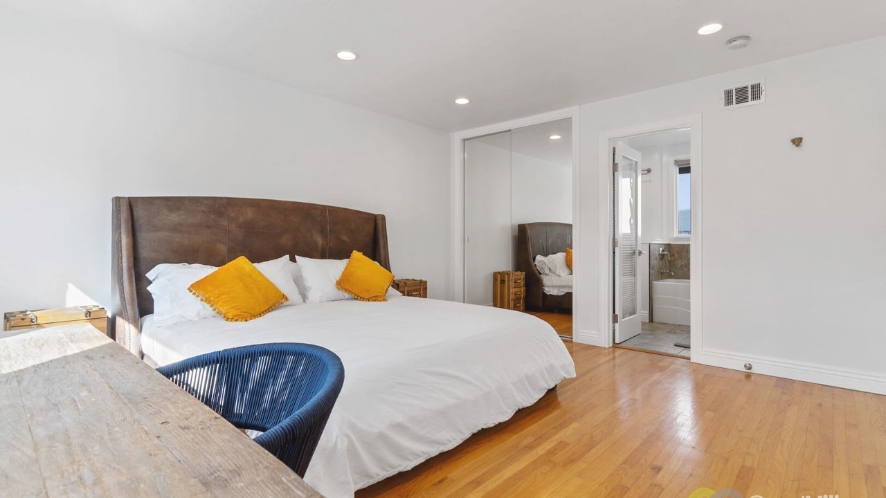 Photo of Bedroom in Foster City