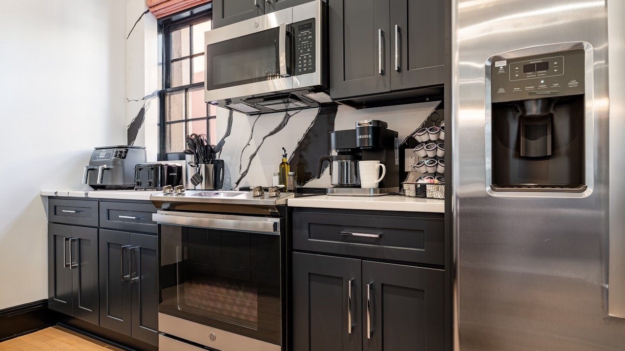 Photo of Bedroom in Arts/Warehouse District