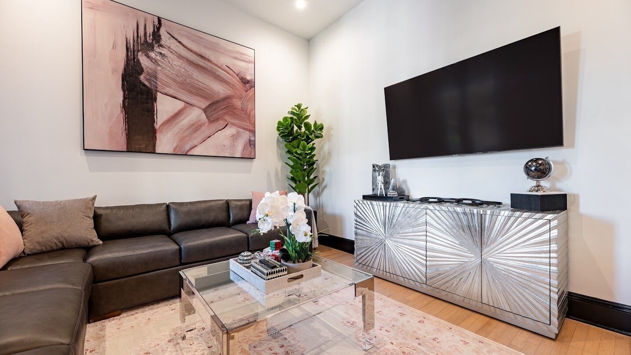 Photo of Bedroom in Arts/Warehouse District