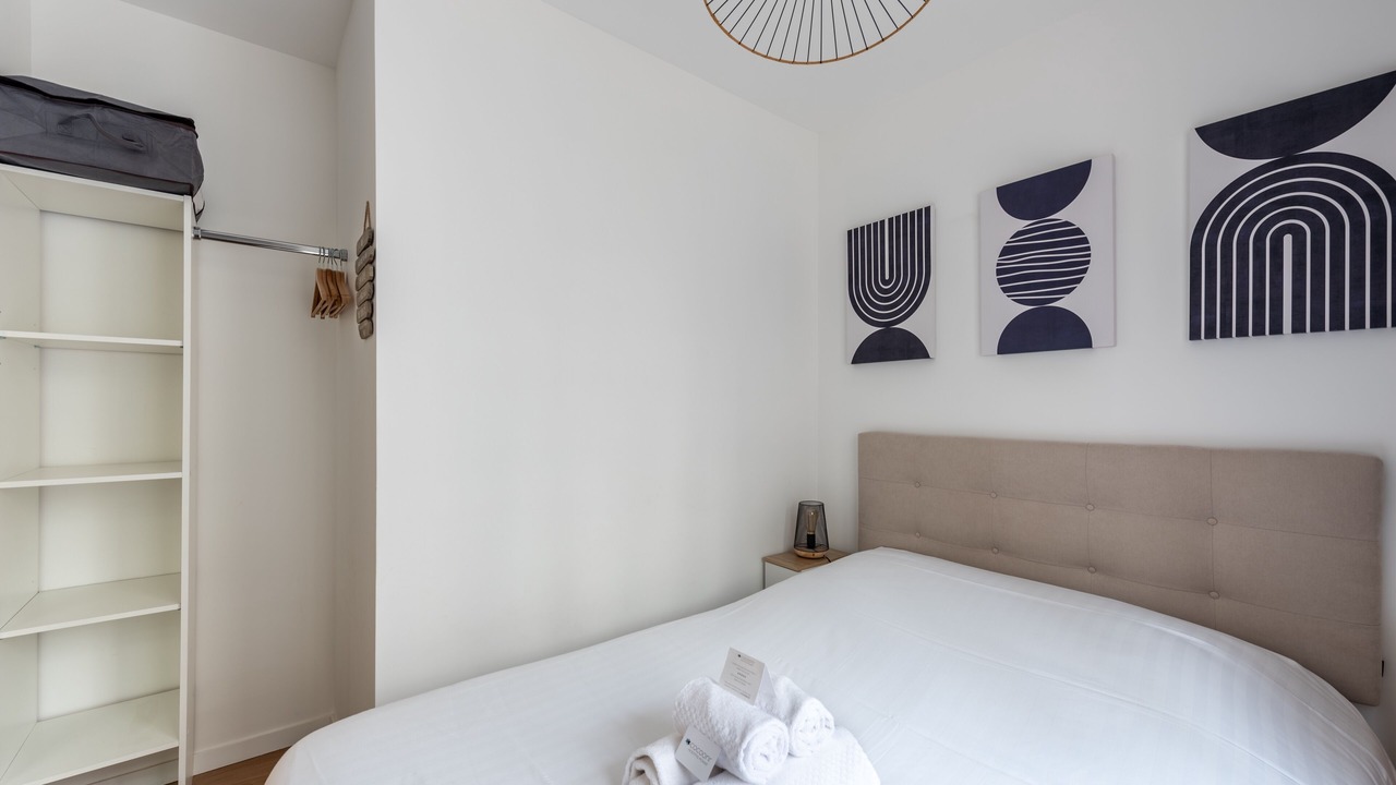 Photo of Bedroom in 6th Arrondissement