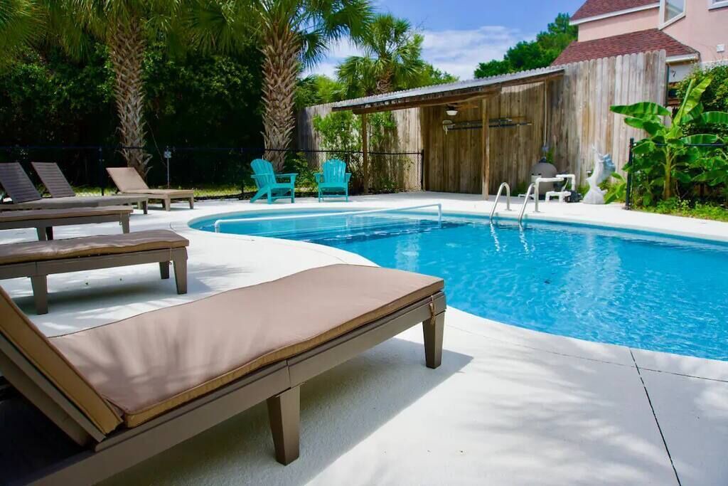 Photo of Outdoor in Long Bay Estates