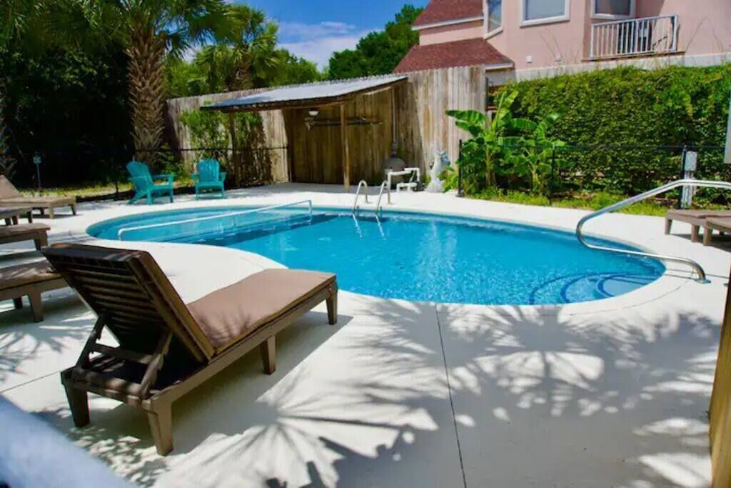 Photo of Outdoor in Long Bay Estates