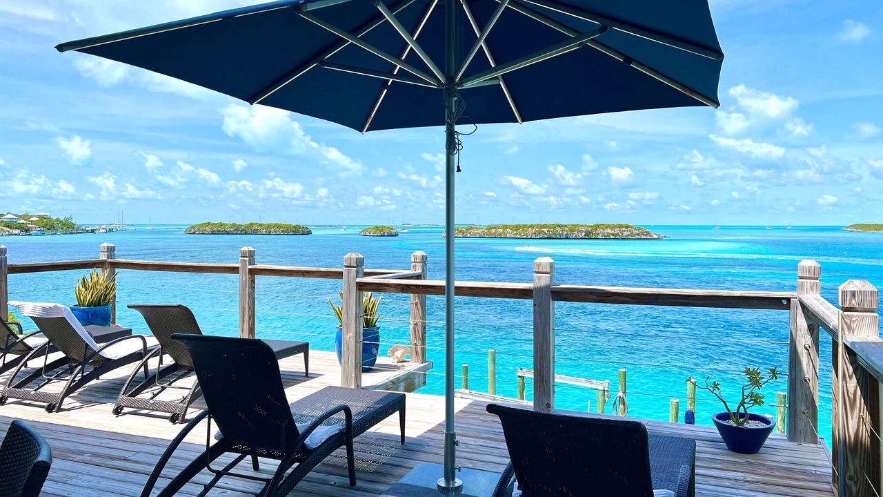 Photo of Patio Balcony in Staniel Cay