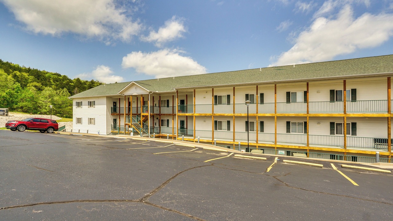 Photo of Outdoor in Camdenton