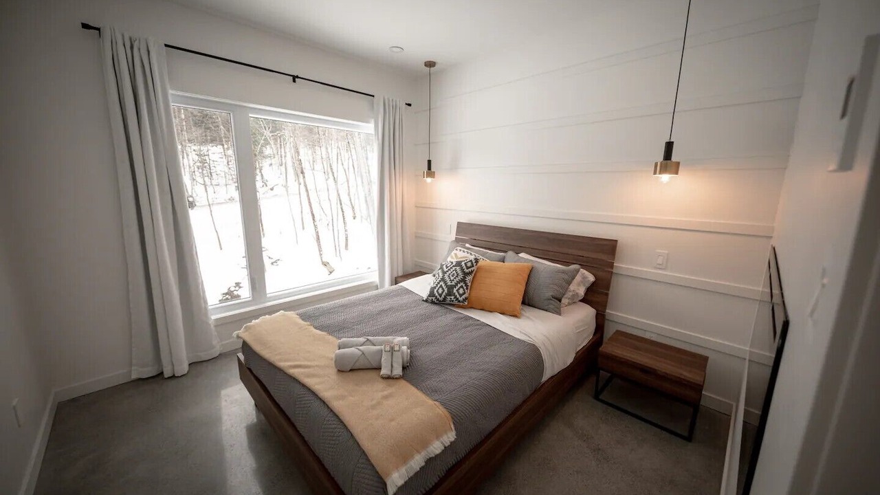 Photo of Bedroom in Potton