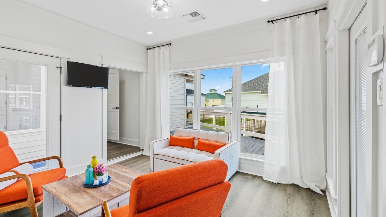 Photo of Livingroom in Creole