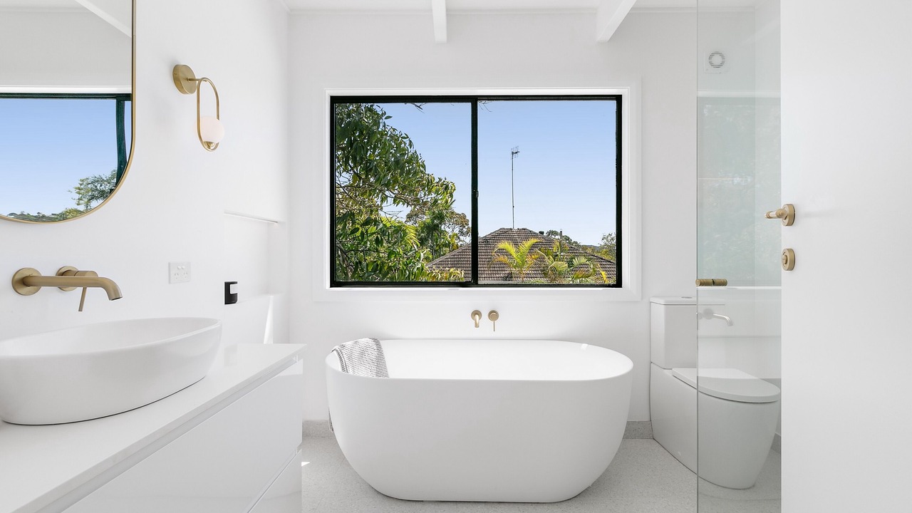 Photo of Bathroom in Avalon Beach