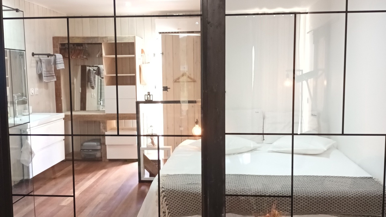 Photo of Bedroom in Anse Marcel